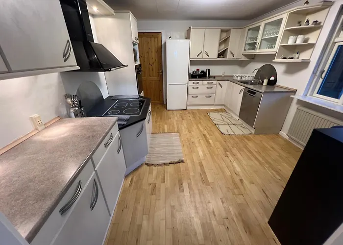 Villa Waves & Waterslides *