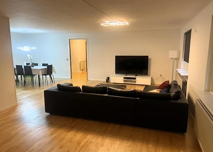 Villa Waves & Waterslides