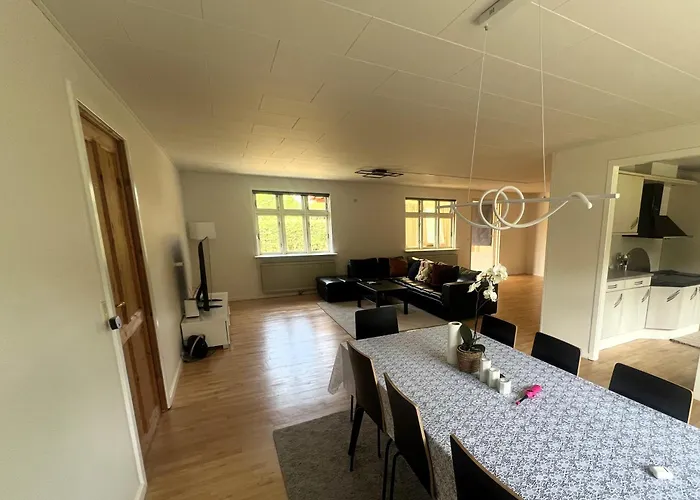 Waves & Waterslides Villa *