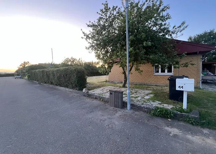 Waves & Waterslides *