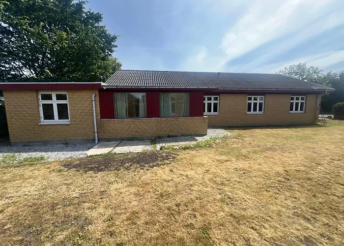 Villa Waves & Waterslides